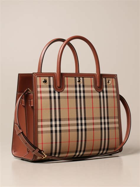 burberry taschen schweiz|Burberry Taschen .